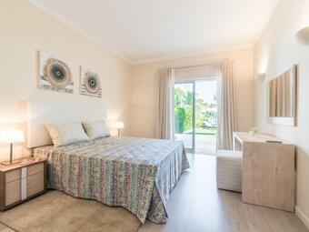 Quinta Do Lago Villa Sleeps 6 Pool Air Con Apartment