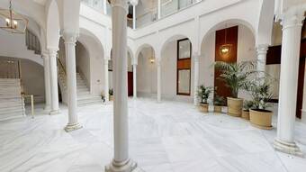 Sevilla Luxury Rentals - Catedral Apartments