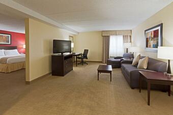 Holiday Inn Express & Suites Ft. Lauderdale N - Exec Airport Hotel