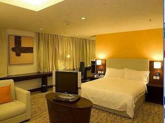 Holiday Inn Express Dalian City Centre Hotel