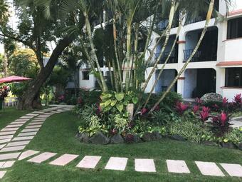 Coral Cuernavaca Resort & Spa Hotel