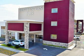 Best Western Plus Aeropuerto Monclova - Frontera Hotel
