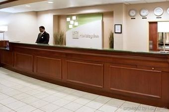 Holiday Inn Cleveland Airport Hotel
