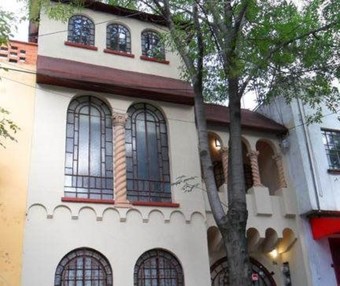 View photos