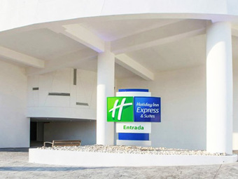 Holiday Inn Express & Suites Puebla Angelopolis Hotel