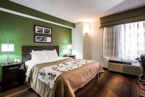 Sleep Inn & Suites Kingsport Hotel