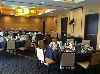 Embassy Suites Salt Lake / West Valley City Hotel