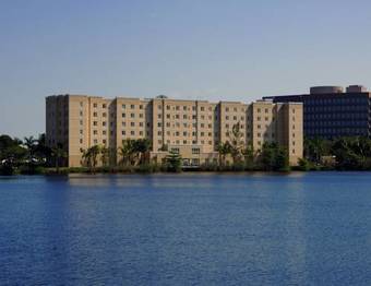 Homewood Suites By Hilton Miami-airport / Blue Lagoon Hotel