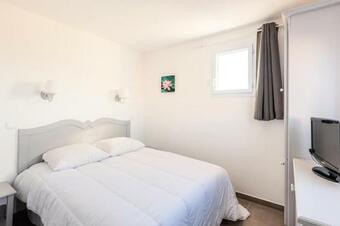 Village Pont Royal En Provence - Maeva Home - Appartement 2 Pièces 6 Person 834 Apartment
