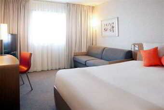 Novotel Paris La Défense Hotel