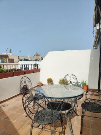 Lovely 1-bedroom Loft With Terrace. Amazing View. Apartment