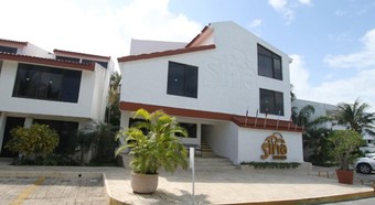 Sina Suites Hotel