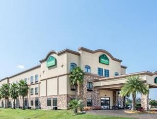 Wingate By Wyndham Lake Charles Casino Area Hotel