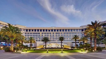 Hilton Orlando Lake Buena Vista Hotel