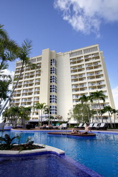 Pullman Cairns International Hotel