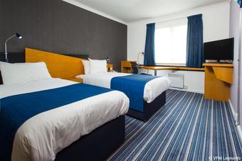 Holiday Inn Express Manchester East Hotel