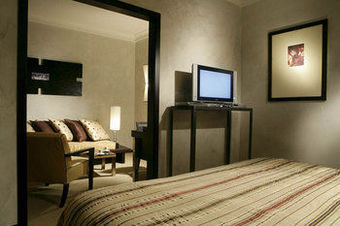 Intown Luxury House Bed & Breakfast