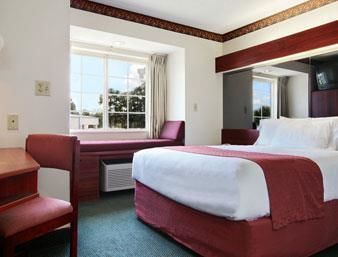 Microtel Inn & Suites By Wyndham Pooler/savannah Hotel