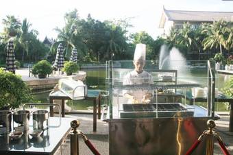 Pullman Sanya Yalong Bay Villas & Resort Hotel
