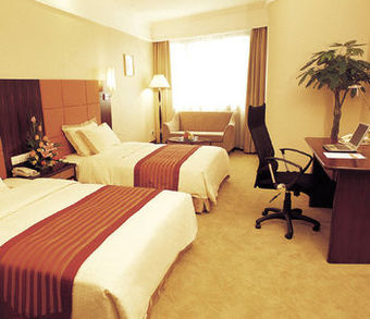 Holiday Inn Donghua (éîûú¶«»ª¼ùèõ¾æµê) Hotel