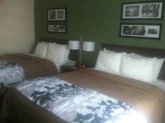 Sleep Inn & Suites Garden City Hotel