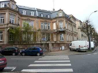 View photos