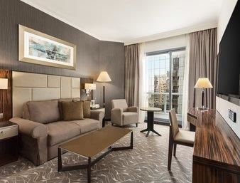 Hawthorn Suites By Wyndham Abu Dhabi City Centre Hotel