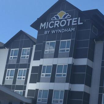 Microtel Inn & Suites By Wyndham Sudbury Hotel