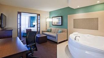 Holiday Inn Pointe-claire Montreal Airport Hotel