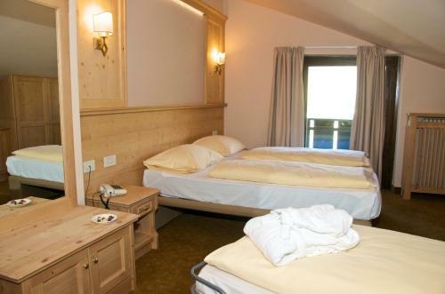Alexander Charme Hotel