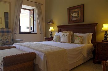 Residenza Faros Suites