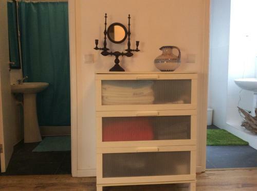 Marina Lounge Home