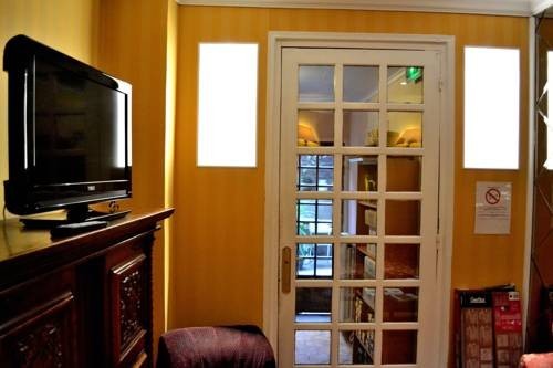 Studio Hotel