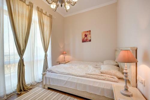 Olympia Prime House