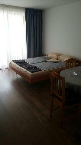 Zelev Apartments
