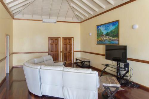 Stonelove Villa