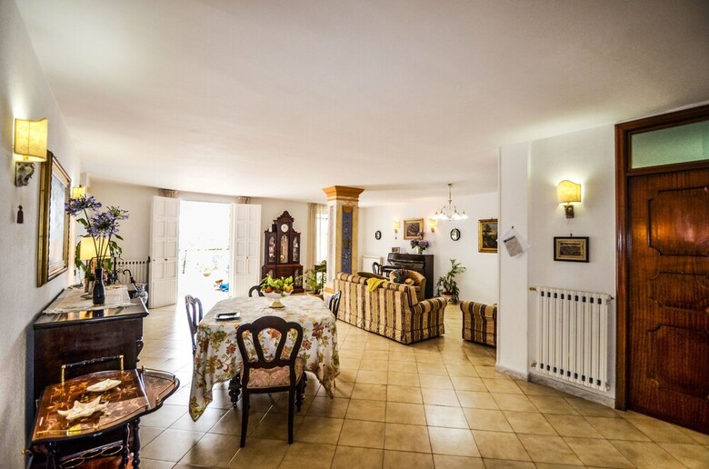 Villa Loto