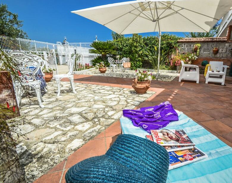 Villa Loto