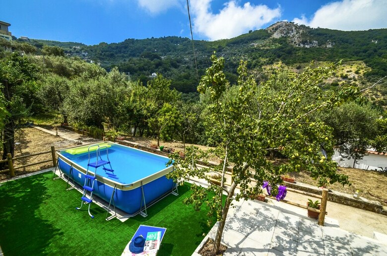 Villa Loto