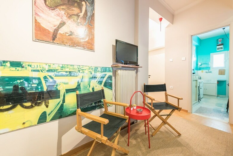 Bright 2 Bed Apartment