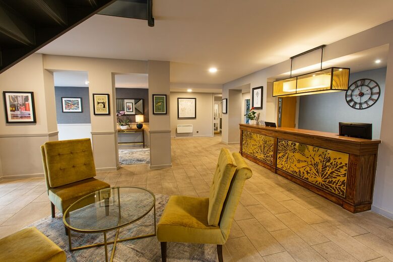 Abbey Hotel