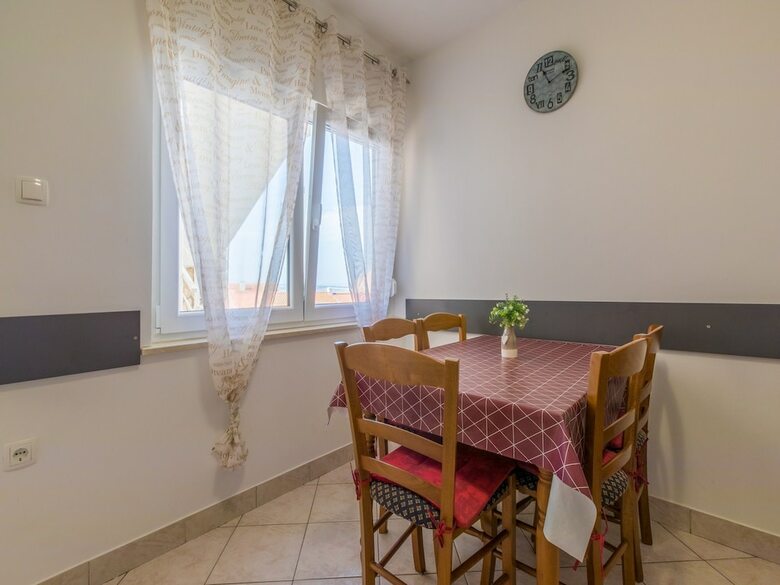 Apartment Melanija