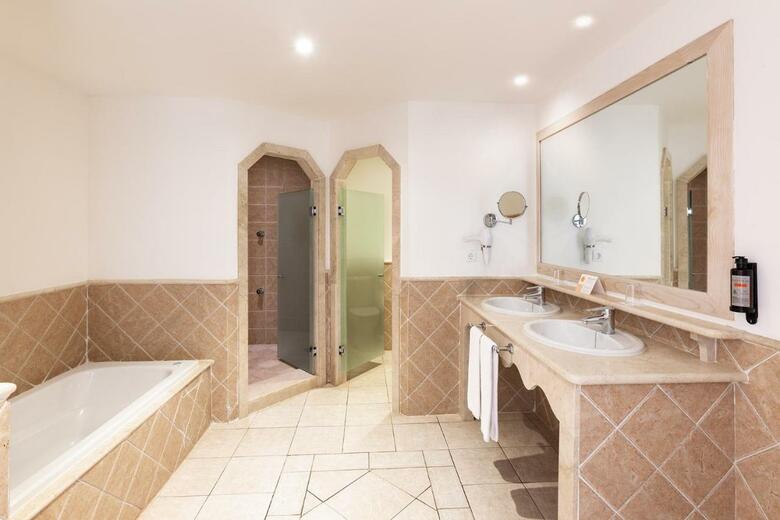 Hotel Gran Castillo Tagoro - Family & Fun Playa Blanca