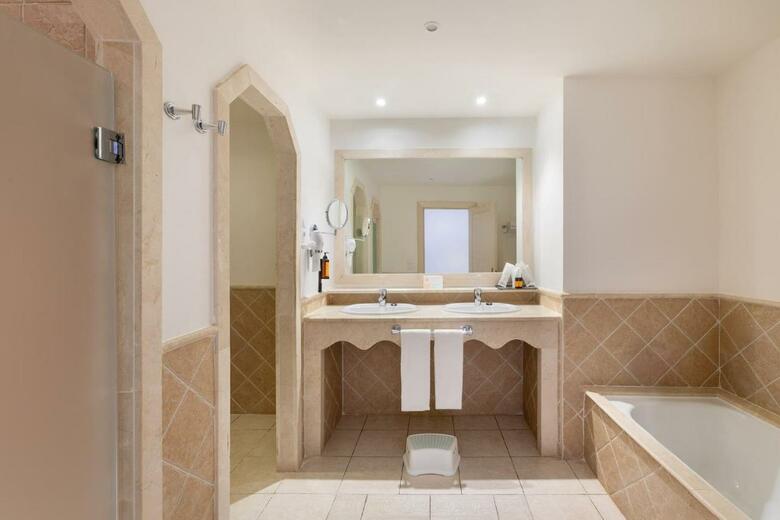 Hotel Gran Castillo Tagoro - Family & Fun Playa Blanca