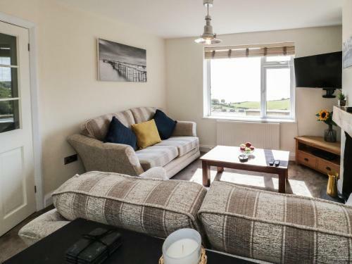 4 Anglesey Road