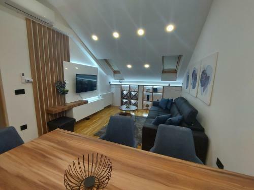 Appartamento Tri S Lux