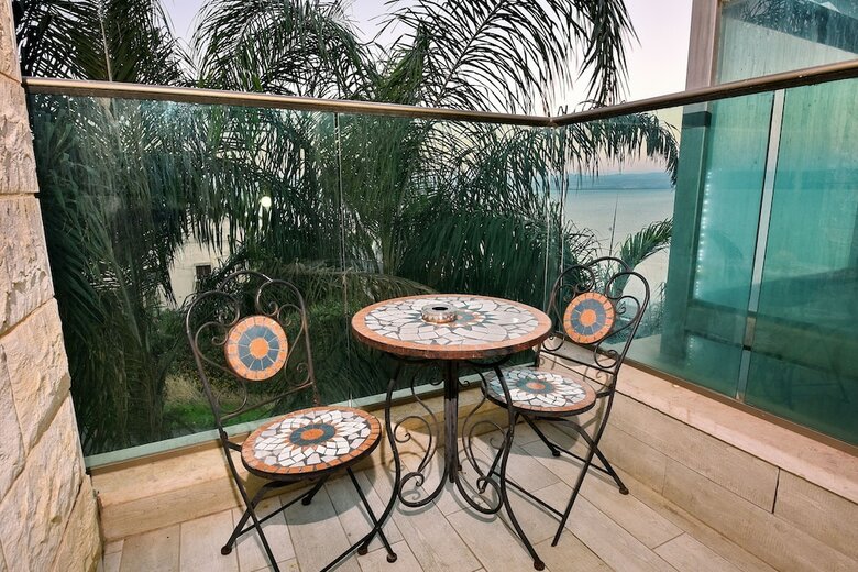 Hotel Luxury Suites