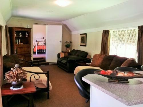 Pine Tree Lodge