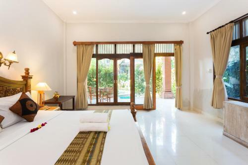 Rahayu 2 Bungalows