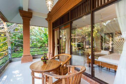 Rahayu 2 Bungalows